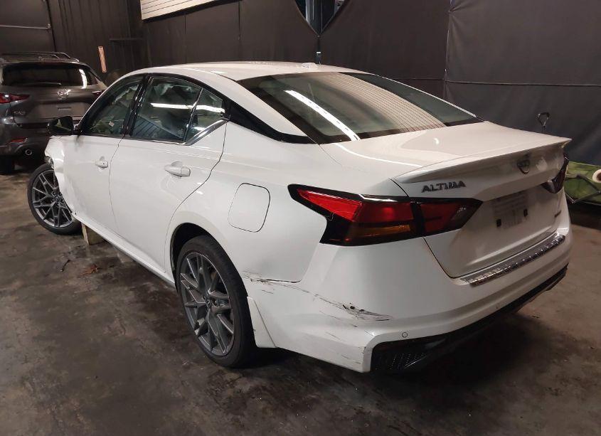 Photo 3 of 2023 Nissan Altima SR VC-TURBO FWD (VIN 1N4AL4CV2PN393822)