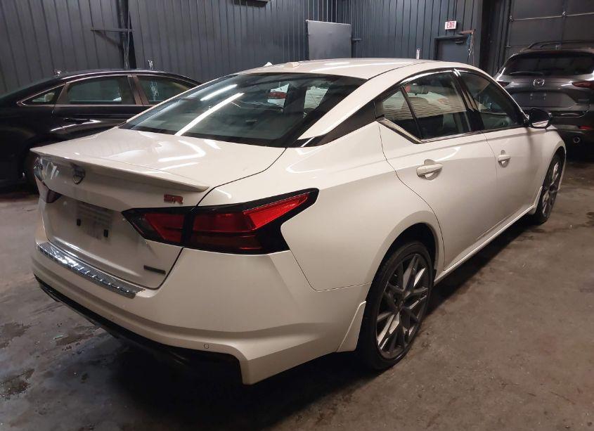 Photo 4 of 2023 Nissan Altima SR VC-TURBO FWD (VIN 1N4AL4CV2PN393822)