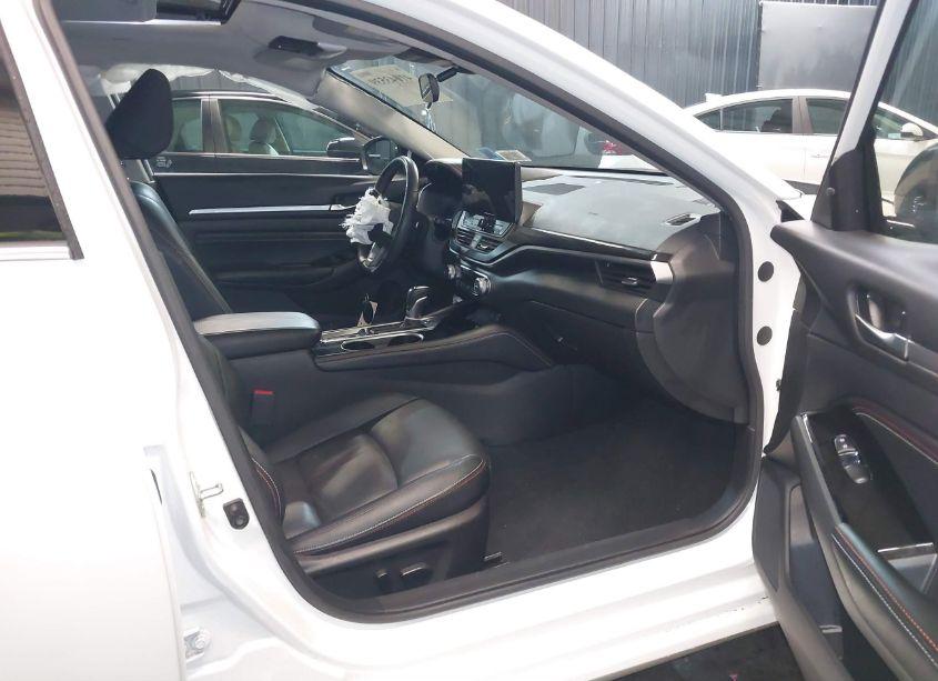 Photo 5 of 2023 Nissan Altima SR VC-TURBO FWD (VIN 1N4AL4CV2PN393822)