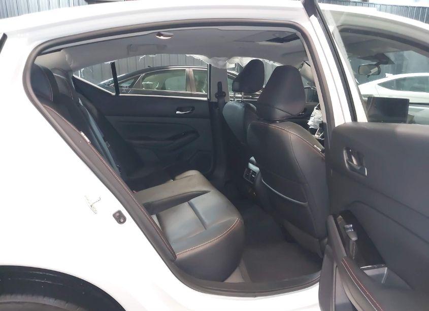 Photo 8 of 2023 Nissan Altima SR VC-TURBO FWD (VIN 1N4AL4CV2PN393822)