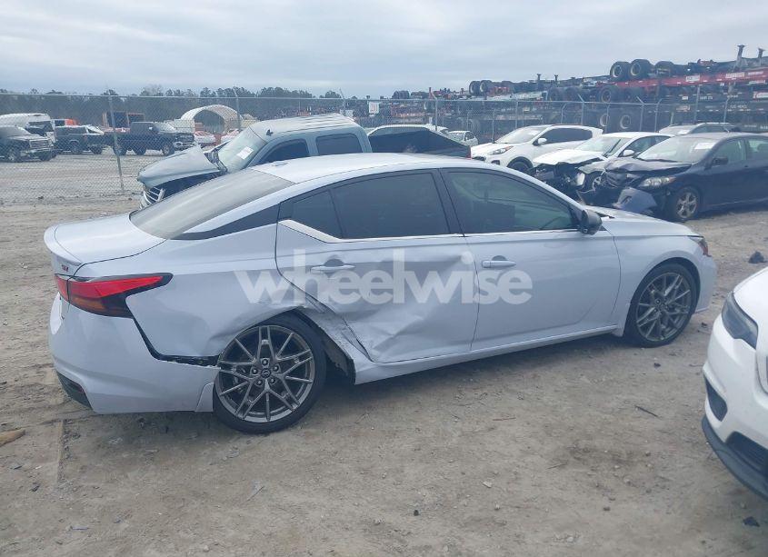 Photo 12 of 2024 Nissan Altima SR VC-TURBO FWD (VIN 1N4AL4CV2RN326804)