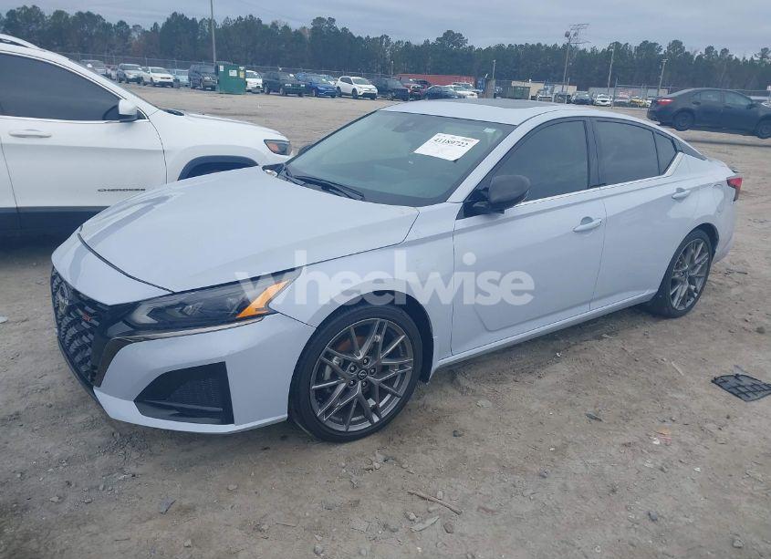 Photo 2 of 2024 Nissan Altima SR VC-TURBO FWD (VIN 1N4AL4CV2RN326804)