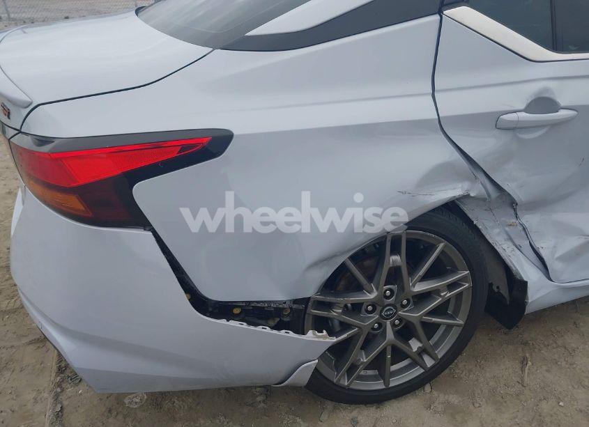 Photo 6 of 2024 Nissan Altima SR VC-TURBO FWD (VIN 1N4AL4CV2RN326804)