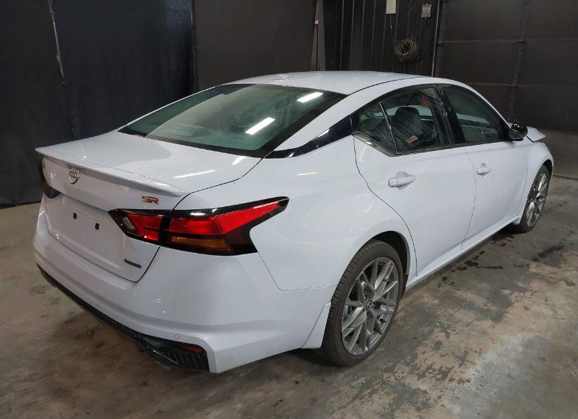 Photo 4 of 2024 Nissan Altima SR VC-TURBO FWD (VIN 1N4AL4CV2RN327192)