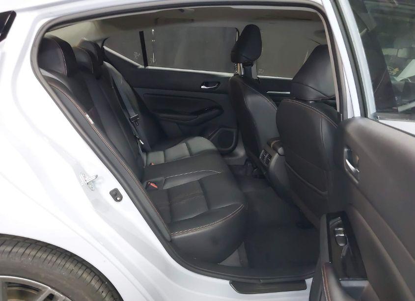 Photo 8 of 2024 Nissan Altima SR VC-TURBO FWD (VIN 1N4AL4CV2RN327192)