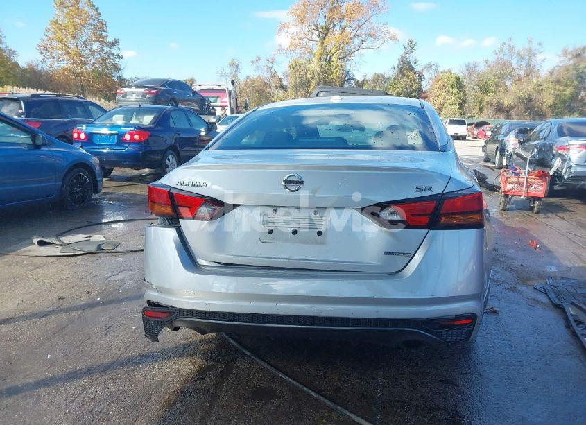 Photo 17 of 2019 Nissan Altima 2.0 SR (VIN 1N4AL4CV3KC258739)