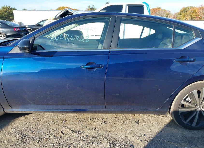 Photo 14 of 2022 Nissan Altima SR VC-TURBO FWD (VIN 1N4AL4CV3NN392272)