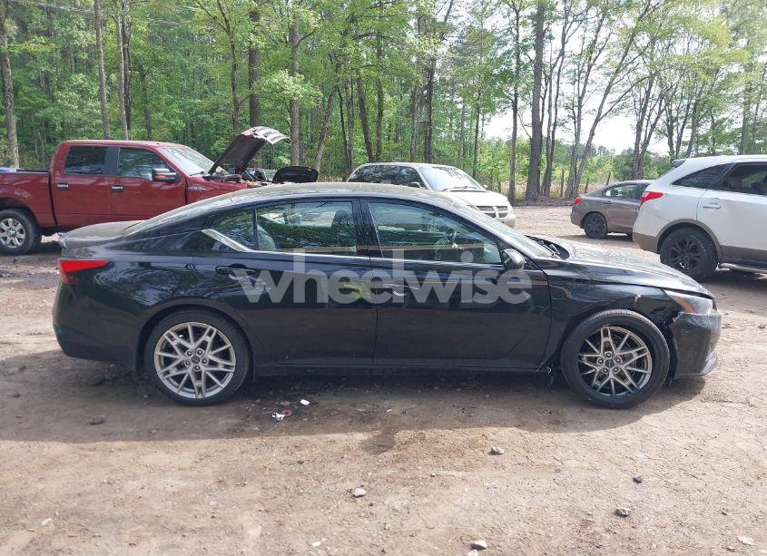 Photo 13 of 2023 Nissan Altima SR VC-TURBO FWD (VIN 1N4AL4CV3PN318515)