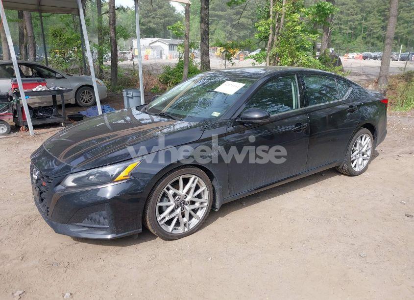 Photo 2 of 2023 Nissan Altima SR VC-TURBO FWD (VIN 1N4AL4CV3PN318515)