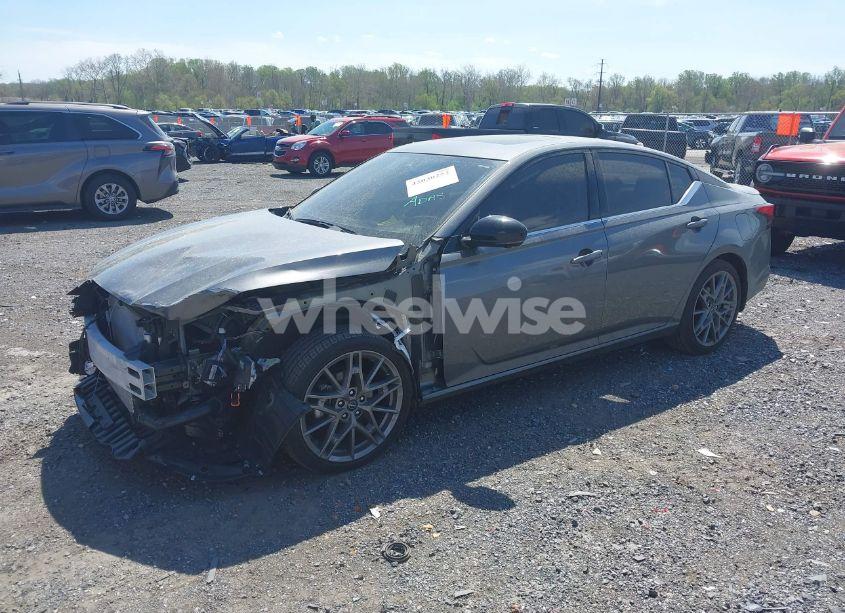 Photo 2 of 2024 Nissan Altima SR VC-TURBO FWD (VIN 1N4AL4CV3RN412901)