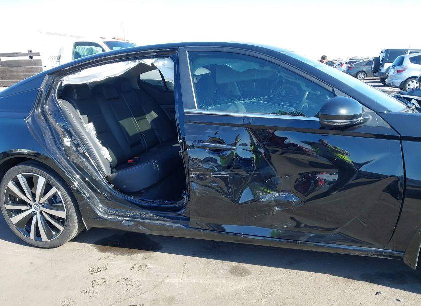 Photo 14 of 2022 Nissan Altima SR VC-TURBO FWD (VIN 1N4AL4CV4NN322070)