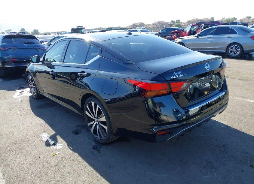 Photo 3 of 2022 Nissan Altima SR VC-TURBO FWD (VIN 1N4AL4CV4NN322070)