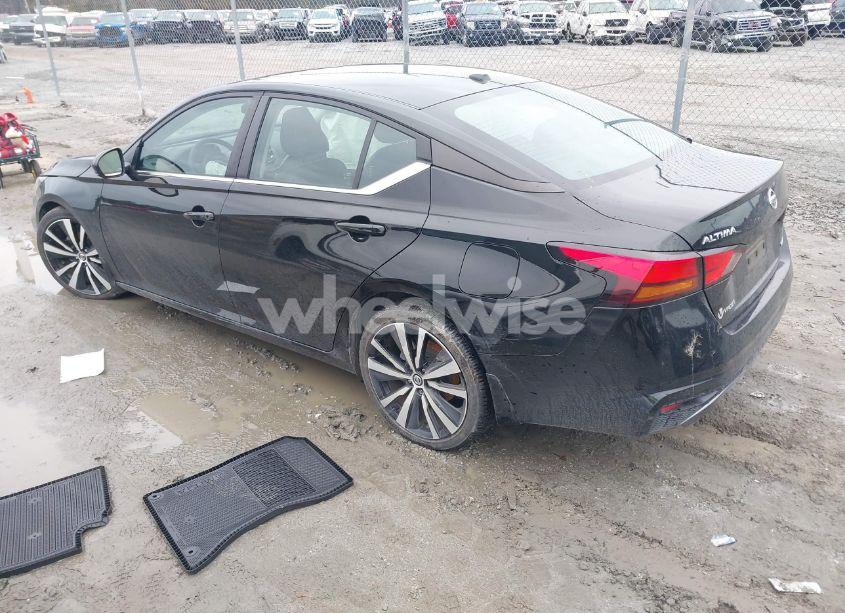 Photo 3 of 2022 Nissan Altima (VIN 1N4AL4CV4NN330346)