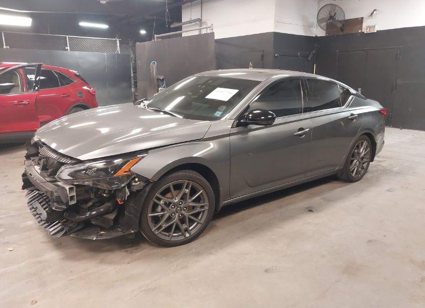 Photo 2 of 2024 Nissan Altima SR VC-TURBO FWD (VIN 1N4AL4CV4RN328635)