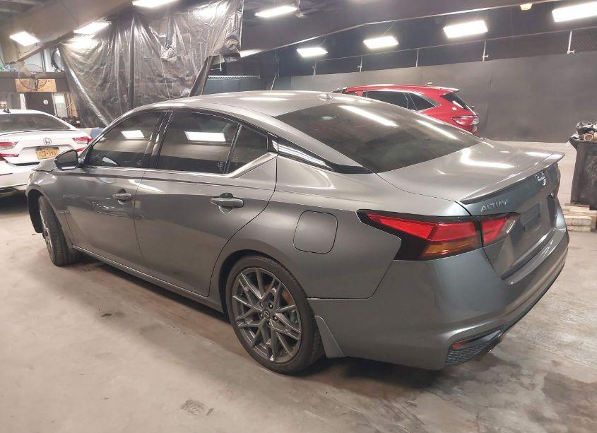 Photo 3 of 2024 Nissan Altima SR VC-TURBO FWD (VIN 1N4AL4CV4RN328635)