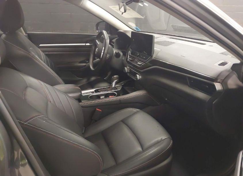 Photo 5 of 2024 Nissan Altima SR VC-TURBO FWD (VIN 1N4AL4CV4RN328635)