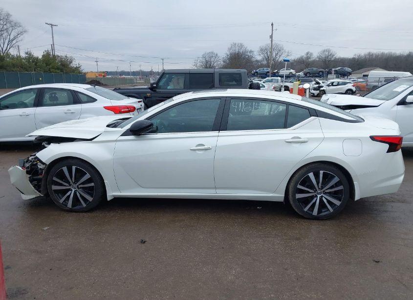 Photo 15 of 2020 Nissan Altima SR VC-TURBO FWD (VIN 1N4AL4CV5LC148132)