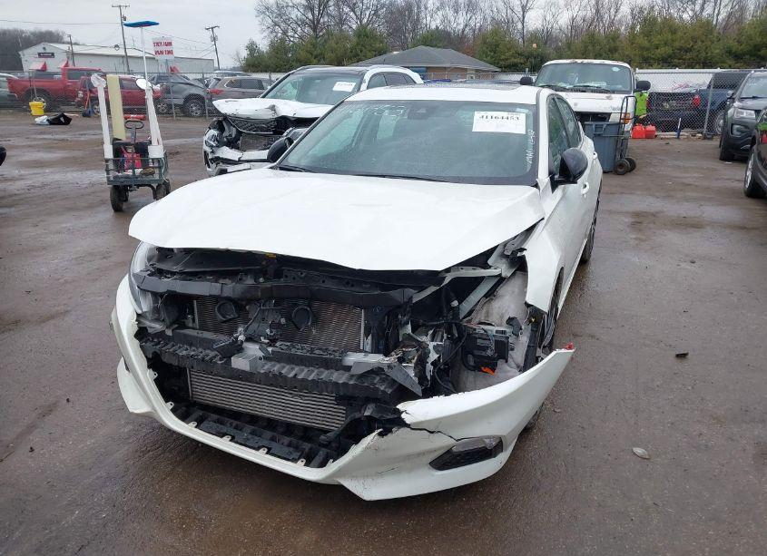 Photo 2 of 2020 Nissan Altima SR VC-TURBO FWD (VIN 1N4AL4CV5LC148132)