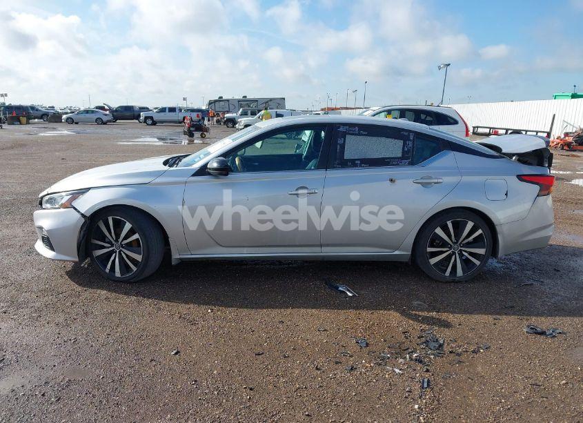 Photo 14 of 2021 Nissan Altima SR VC-TURBO FWD (VIN 1N4AL4CV5MN303154)