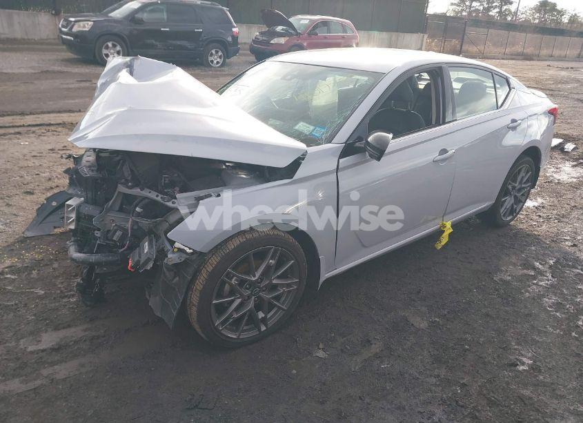 Photo 2 of 2023 Nissan Altima SR VC-TURBO FWD (VIN 1N4AL4CV5PN424254)