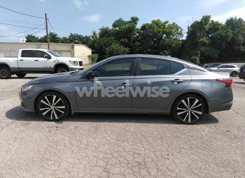 Photo 14 of 2020 Nissan Altima SR VC-TURBO FWD (VIN 1N4AL4CV6LC143635)