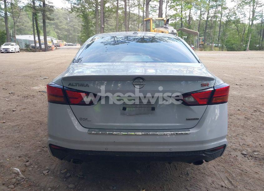 Photo 17 of 2023 Nissan Altima SR VC-TURBO FWD (VIN 1N4AL4CV6PN301305)