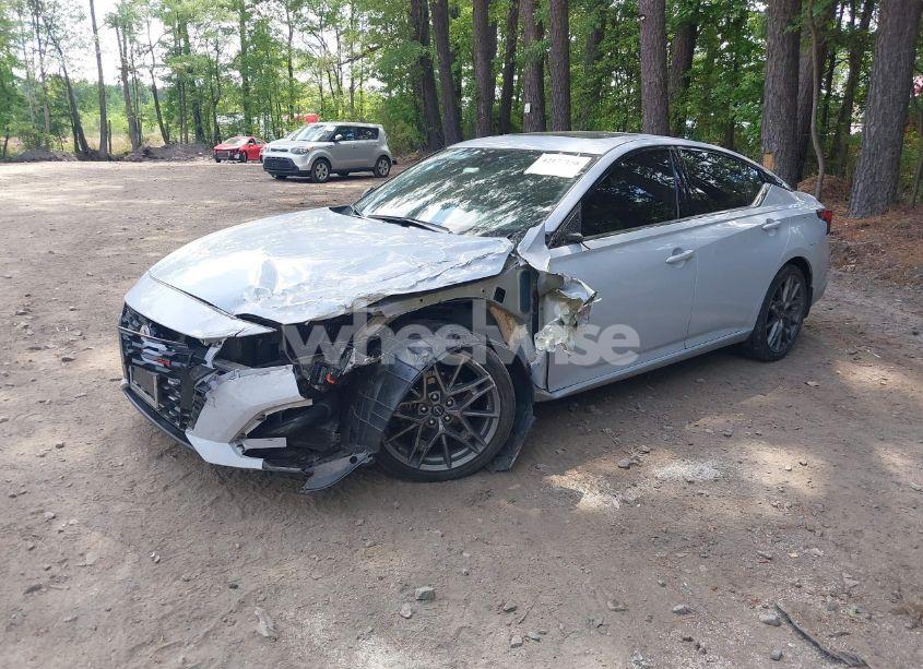 Photo 2 of 2023 Nissan Altima SR VC-TURBO FWD (VIN 1N4AL4CV6PN301305)