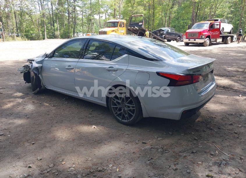 Photo 3 of 2023 Nissan Altima SR VC-TURBO FWD (VIN 1N4AL4CV6PN301305)