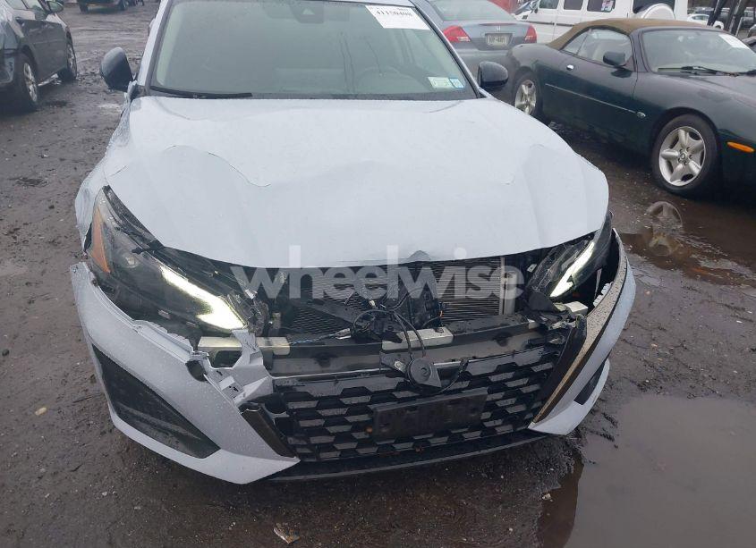 Photo 6 of 2023 Nissan Altima SR VC-TURBO FWD (VIN 1N4AL4CV6PN353890)