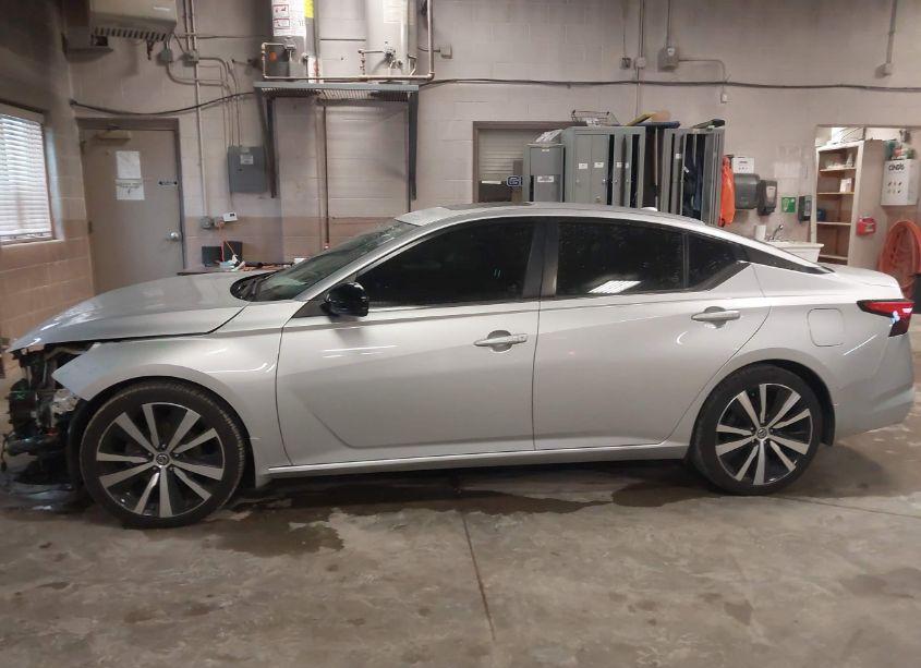 Photo 14 of 2020 Nissan Altima SR VC-TURBO FWD (VIN 1N4AL4CV7LC136743)