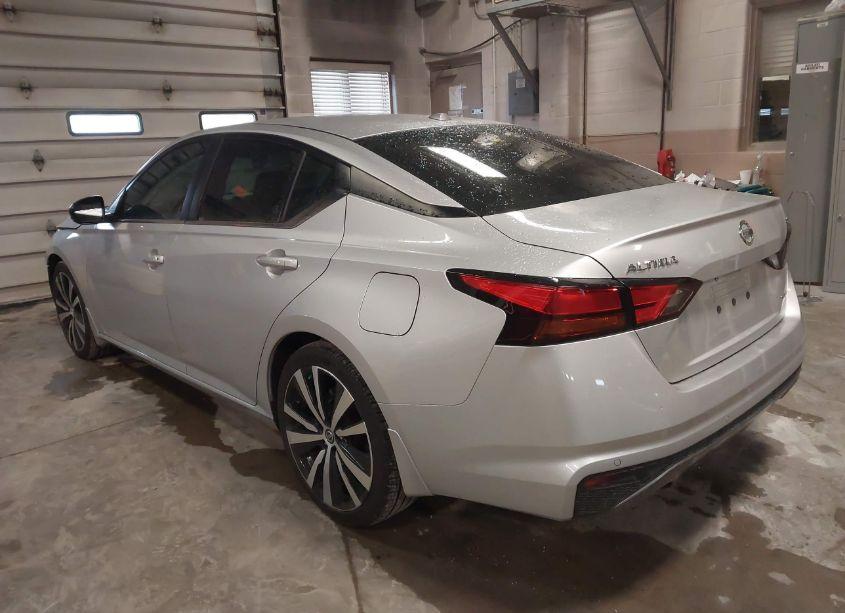 Photo 3 of 2020 Nissan Altima SR VC-TURBO FWD (VIN 1N4AL4CV7LC136743)