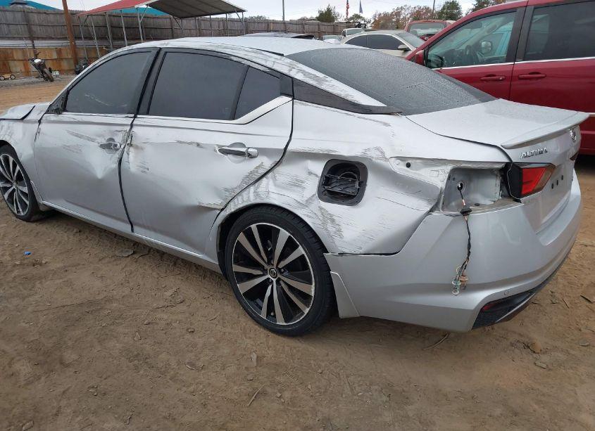 Photo 3 of 2020 Nissan Altima SR VC-TURBO FWD (VIN 1N4AL4CV7LC171539)