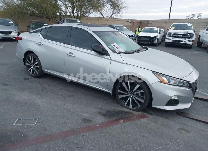 2022 Nissan Altima SR VC-TURBO FWD (VIN 1N4AL4CV7NN367357) main photo