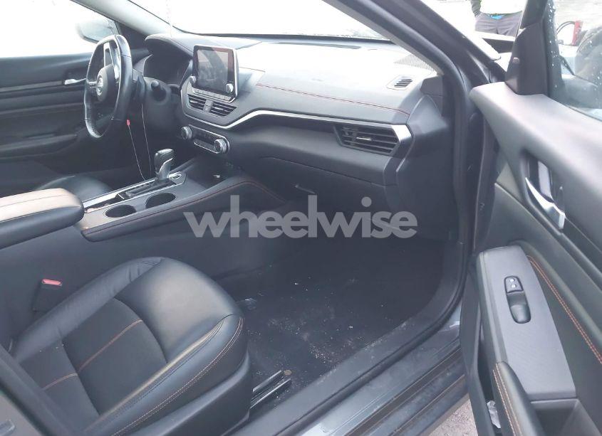 Photo 5 of 2022 Nissan Altima SR VC-TURBO FWD (VIN 1N4AL4CV7NN375443)