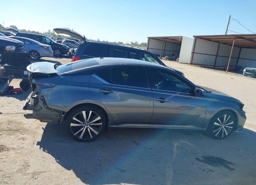 Photo 13 of 2021 Nissan Altima SR VC-TURBO FWD (VIN 1N4AL4CV8MN332454)