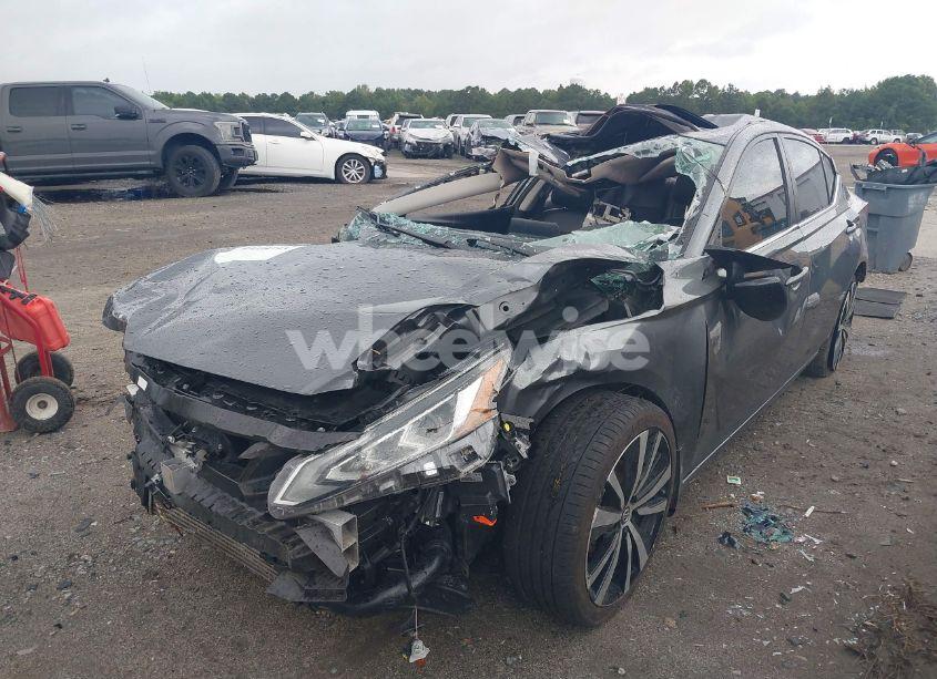 Photo 2 of 2021 Nissan Altima SR VC-TURBO FWD (VIN 1N4AL4CV9MN362840)