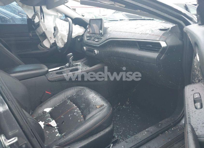 Photo 5 of 2021 Nissan Altima SR VC-TURBO FWD (VIN 1N4AL4CV9MN362840)