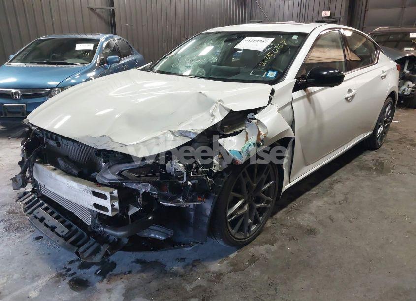 Photo 2 of 2024 Nissan Altima SR VC-TURBO FWD (VIN 1N4AL4CVXRN320331)