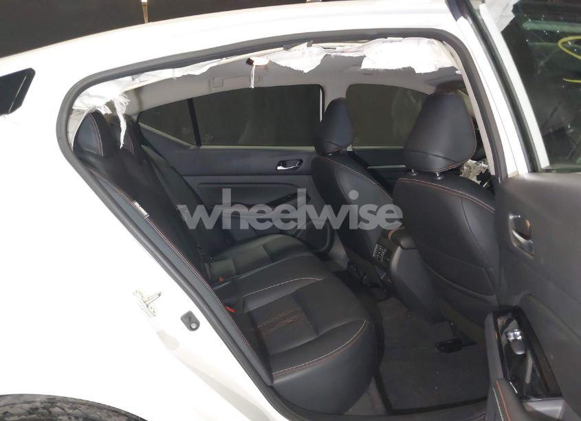 Photo 8 of 2024 Nissan Altima SR VC-TURBO FWD (VIN 1N4AL4CVXRN320331)