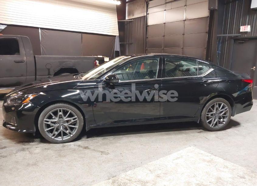 Photo 14 of 2024 Nissan Altima 2.0 SR (VIN 1N4AL4CVXRN388614)