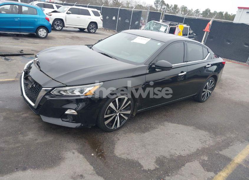 Photo 2 of 2020 Nissan Altima PLATINUM VC-TURBO FWD (VIN 1N4AL4FV1LN309690)