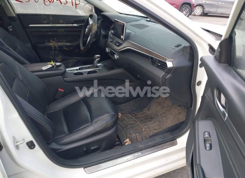 Photo 5 of 2019 Nissan Altima 2.0 EDITION ONE (VIN 1N4AL4FV4KC154773)