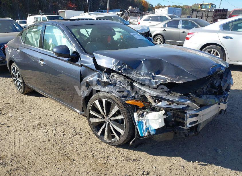 2020 Nissan Altima PLATINUM VC-TURBO FWD (VIN 1N4AL4FVXLC115364) main photo