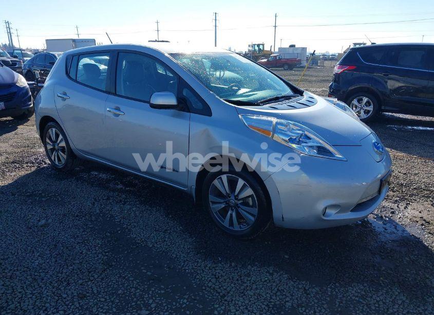 2015 Nissan Leaf SL (VIN 1N4AZ0CP1FC306592) main photo