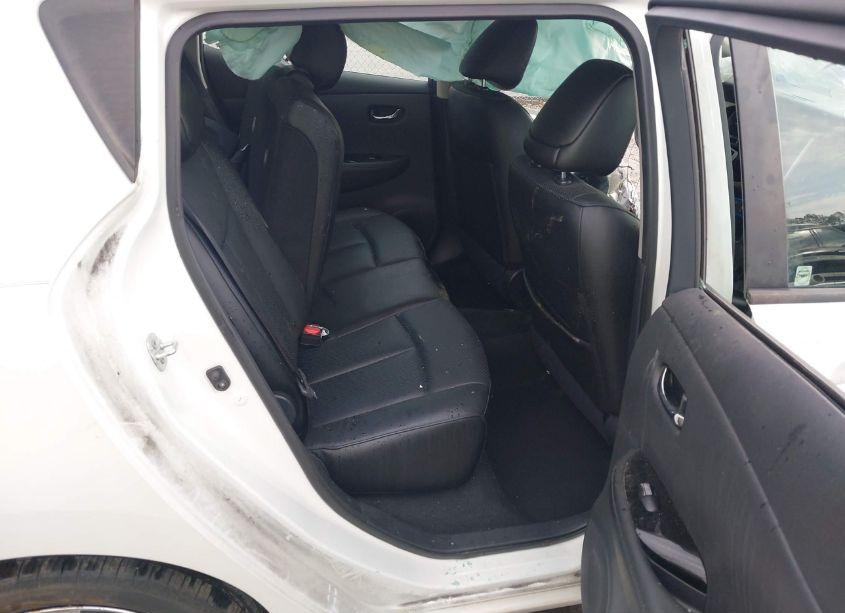 Photo 8 of 2015 Nissan Leaf SL (VIN 1N4AZ0CP1FC325675)