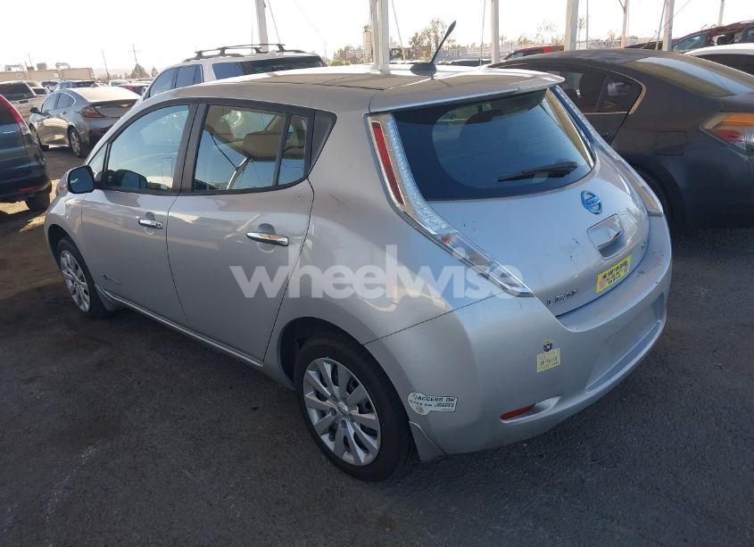 Photo 3 of 2014 Nissan Leaf S (VIN 1N4AZ0CP2EC332813)