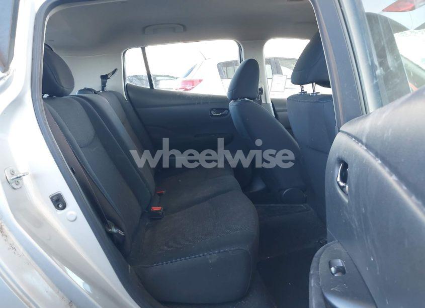 Photo 8 of 2014 Nissan Leaf S (VIN 1N4AZ0CP2EC332813)