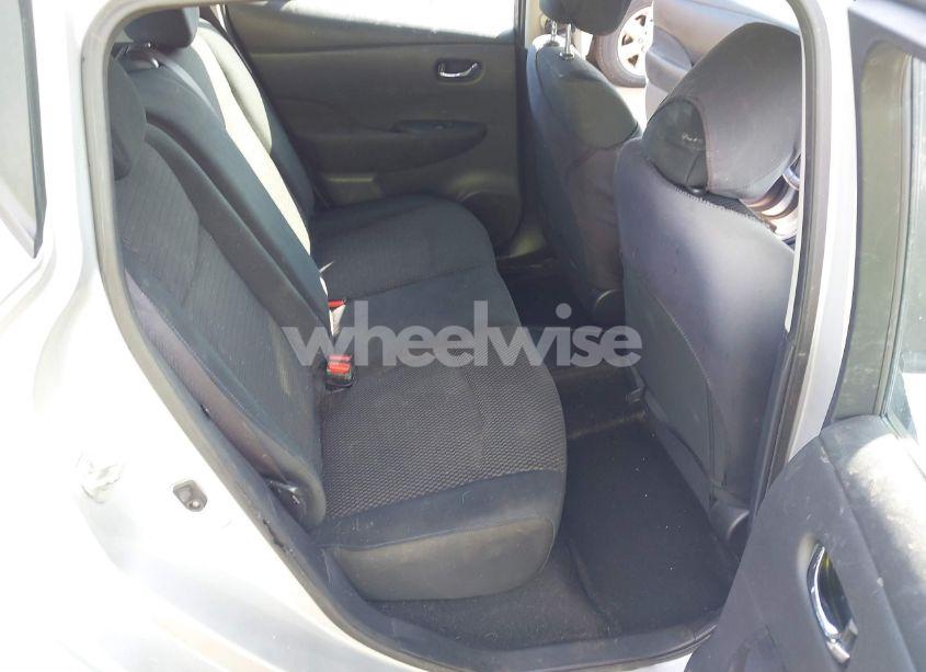 Photo 8 of 2015 Nissan Leaf S (VIN 1N4AZ0CP2FC314023)