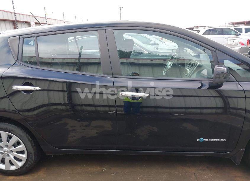 Photo 14 of 2015 Nissan Leaf S (VIN 1N4AZ0CP2FC320680)