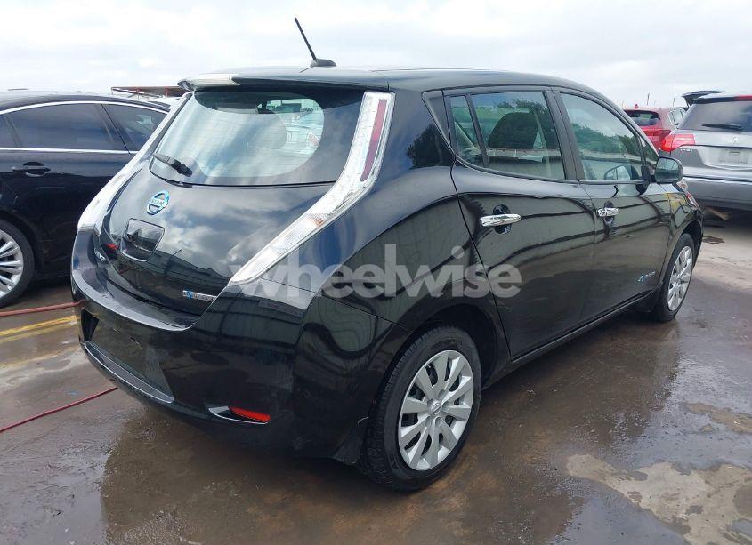 Photo 4 of 2015 Nissan Leaf S (VIN 1N4AZ0CP2FC320680)